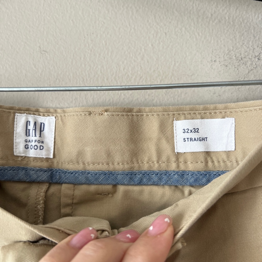 GAP Beige/Tan Chinos - Picture 4 of 8